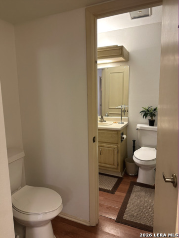 Image 19 of 20 For 7834 Broadway  304