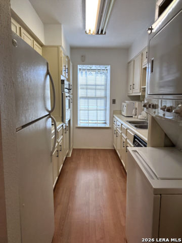 Image 5 of 20 For 7834 Broadway  304