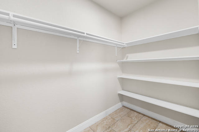 Image 24 of 36 For 23102 Shady Forest