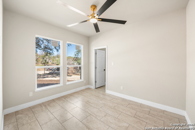 Image 28 of 36 For 23102 Shady Forest