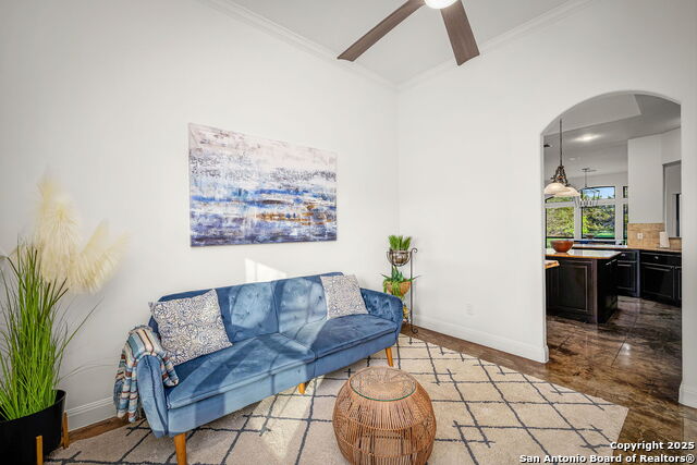 Image 23 of 44 For 851 River Cliff