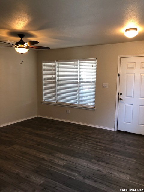 Image 3 of 20 For 8755 Sunview