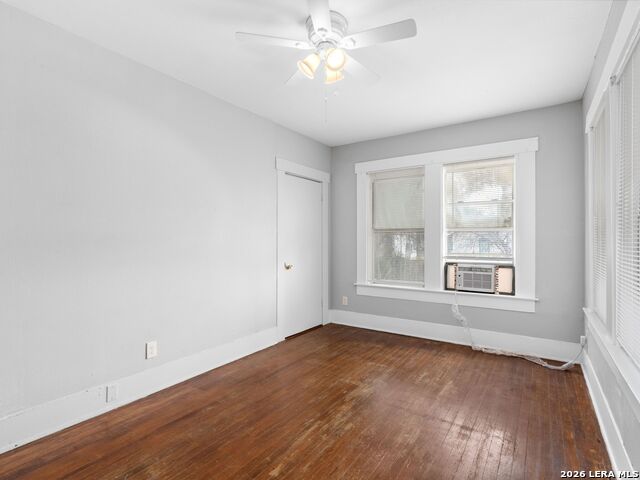 Image 28 of 31 For 215 And 219 Paschal St