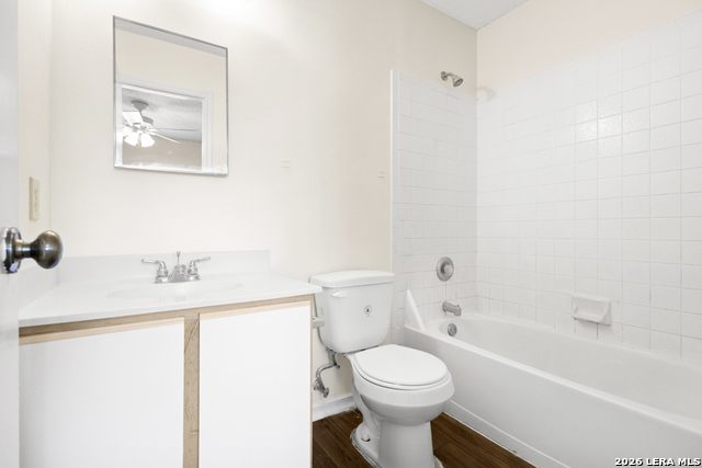 Image 16 of 32 For 9711 Arcade Ridge