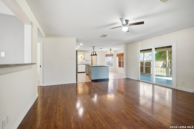 Image 14 of 37 For 11438 Lima  