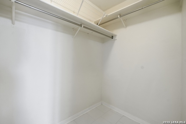 Image 27 of 37 For 11438 Lima  