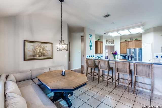 Image 10 of 25 For 1325 Black Oak Dr