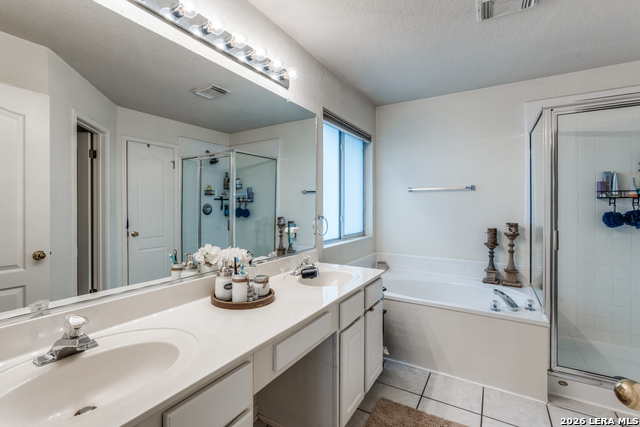 Image 14 of 25 For 1325 Black Oak Dr