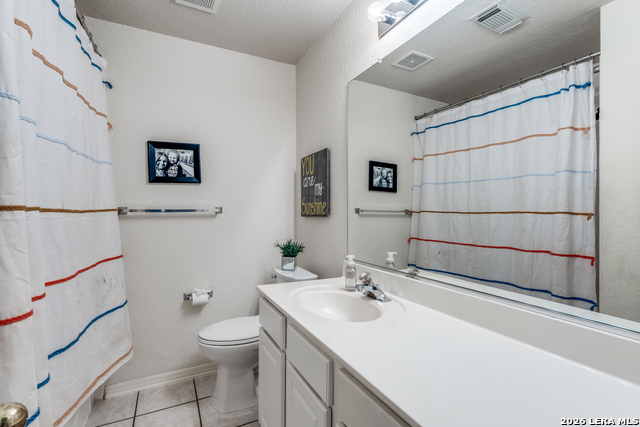 Image 19 of 25 For 1325 Black Oak Dr