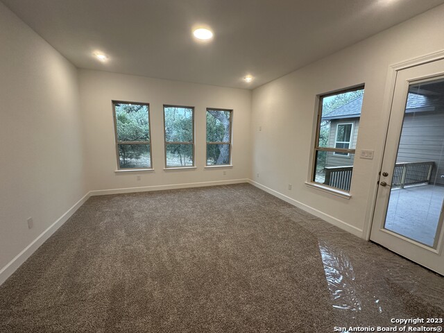 Image 9 of 30 For 174 Madrone Trail