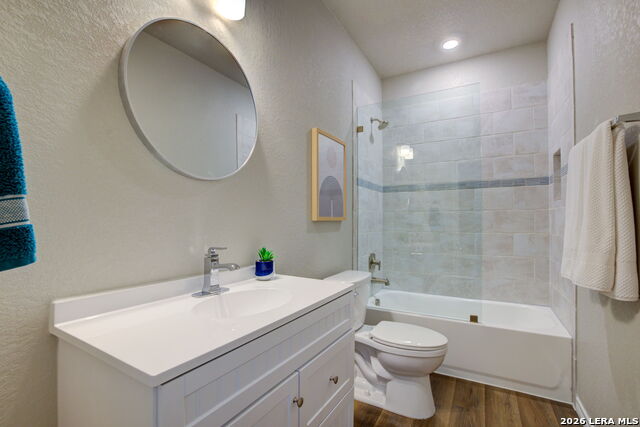 Image 25 of 46 For 1577 Whispering Hills