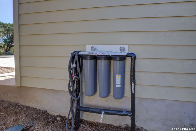 Image 43 of 46 For 1577 Whispering Hills