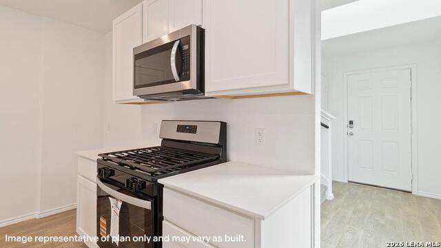 Image 14 of 37 For 16051 Mahogany Way