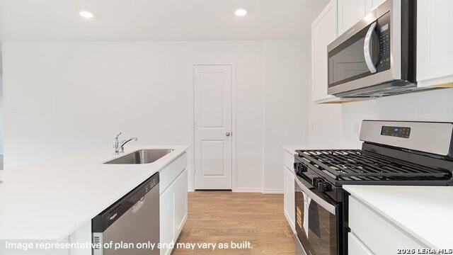 Image 15 of 37 For 16051 Mahogany Way