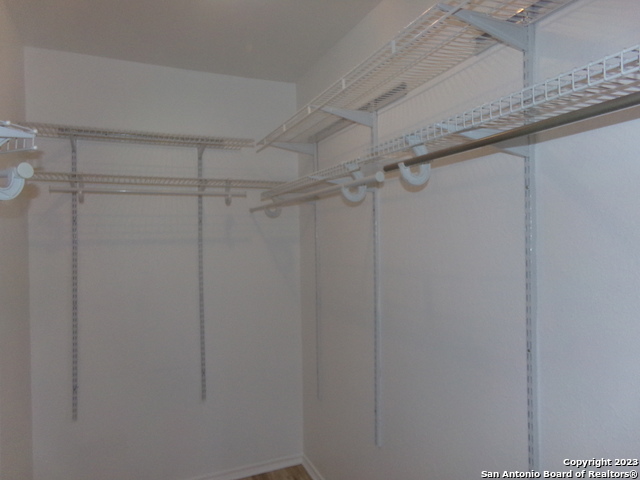 Image 24 of 34 For 10340 Fowler