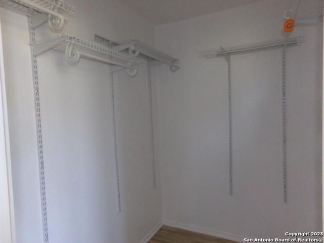 Image 30 of 34 For 10340 Fowler