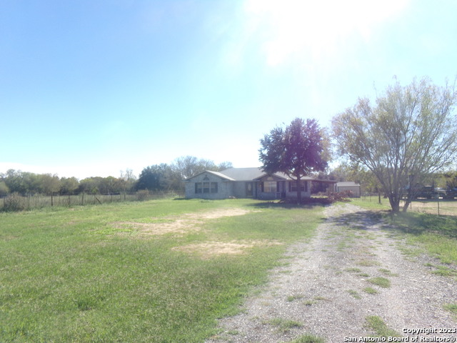 Image 6 of 34 For 10340 Fowler