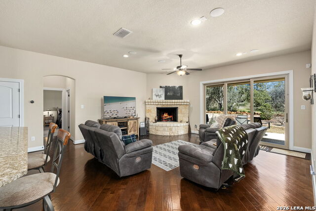 Image 7 of 42 For 110 Liberty Bell