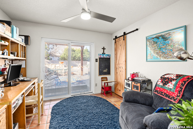 Listing photo id 18 for 2329 Rock Creek