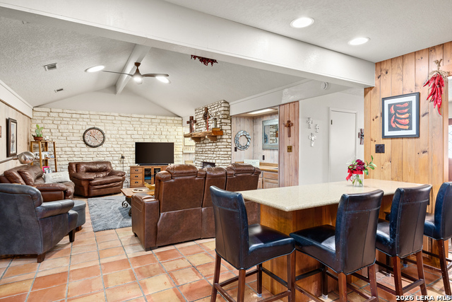 Listing photo id 6 for 2329 Rock Creek