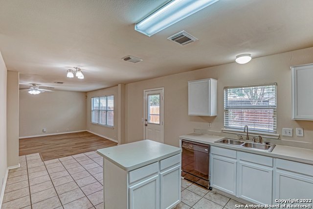 Image 10 of 22 For 6615 Ivywood