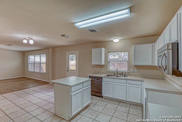 Image 11 of 22 For 6615 Ivywood