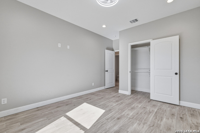 Image 16 of 22 For 4903 Frostwood