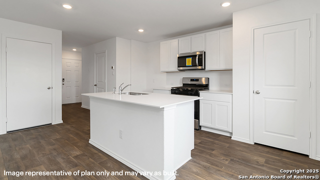 Image 10 of 50 For 12560 Spoor Vly