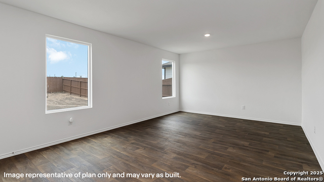 Image 16 of 50 For 12560 Spoor Vly