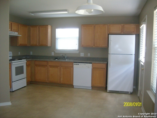 Image 6 of 13 For 1122 Cockroft