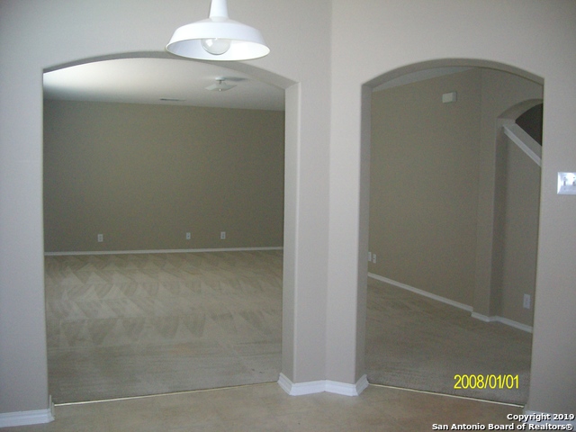 Image 7 of 13 For 1122 Cockroft