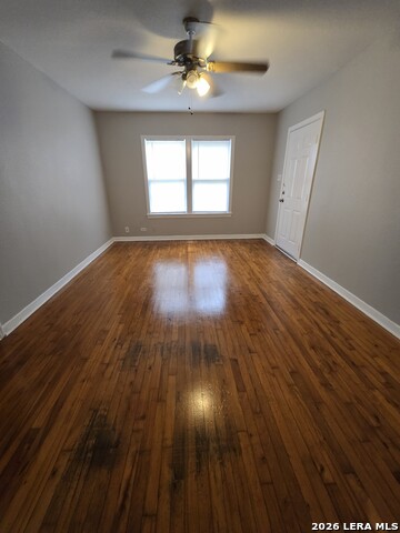 Image 2 of 10 For 1339 Hollywood W