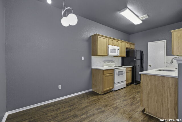 Image 10 of 28 For 4145 Copano Bay