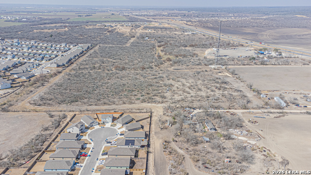 Image 2 of 40 For 13898 Us Highway 90 W