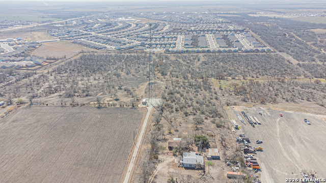 Image 34 of 40 For 13898 Us Highway 90 W
