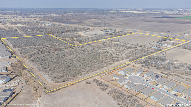 Image 6 of 40 For 13898 Us Highway 90 W