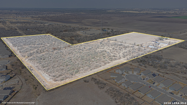 Image 7 of 40 For 13898 Us Highway 90 W