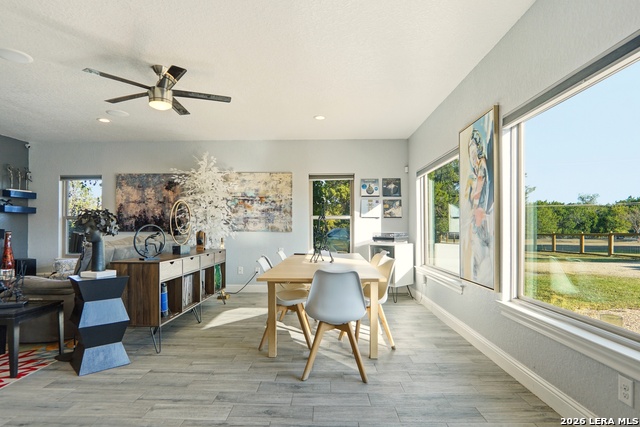 Image 14 of 40 For 28515 Saxet  