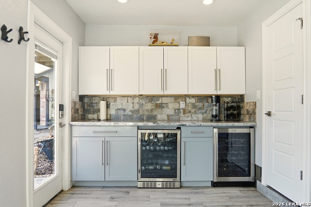 Image 15 of 40 For 28515 Saxet  