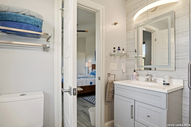 Image 19 of 40 For 28515 Saxet  