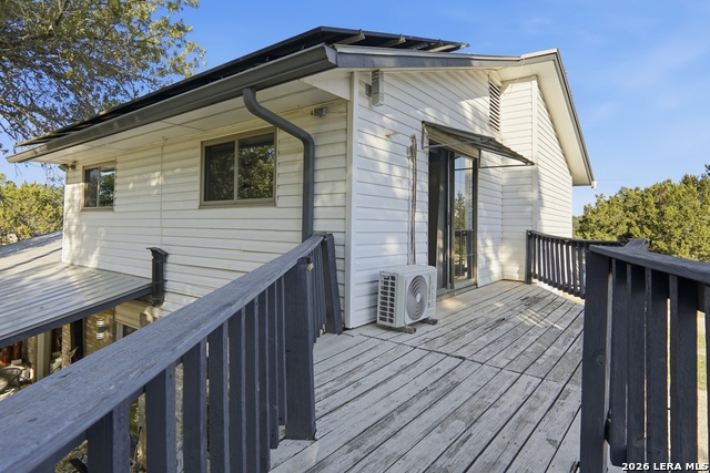 Image 22 of 40 For 28515 Saxet  