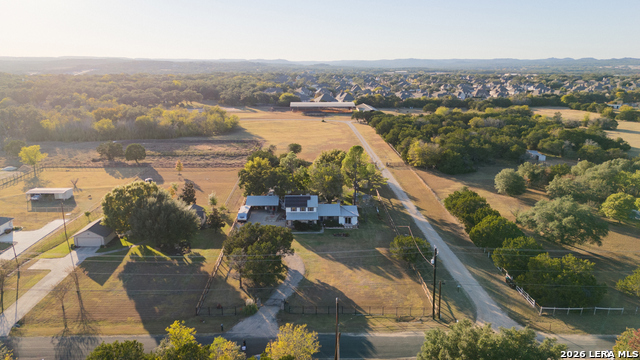 Image 37 of 40 For 28515 Saxet  