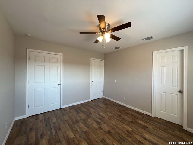 Image 17 of 32 For 8905 Seacliff St