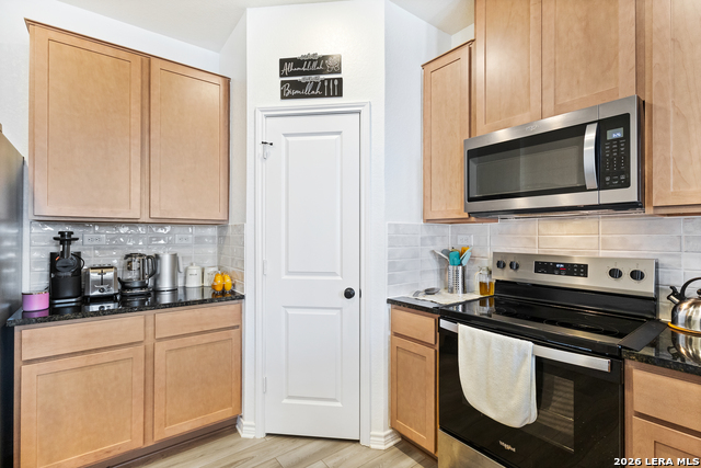 Image 10 of 23 For 9419 Platte Place