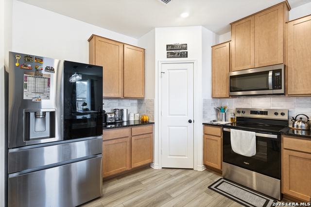 Image 8 of 23 For 9419 Platte Place