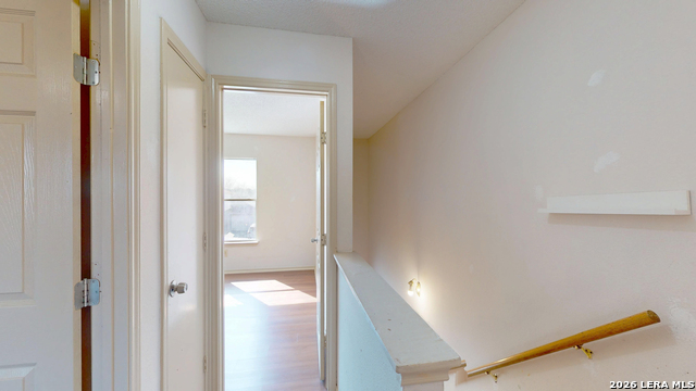 Image 21 of 27 For 10127 Sunset Pl