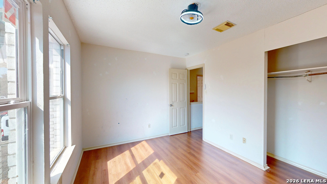 Image 26 of 27 For 10127 Sunset Pl