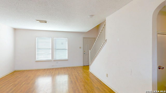 Image 7 of 27 For 10127 Sunset Pl