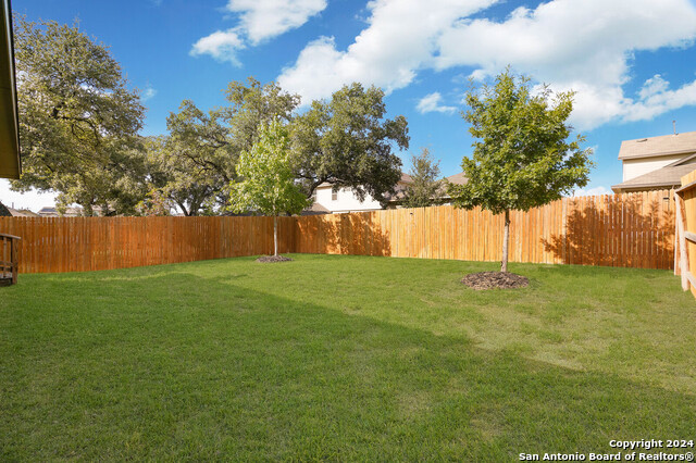 Image 23 of 24 For 14341 Flint Path