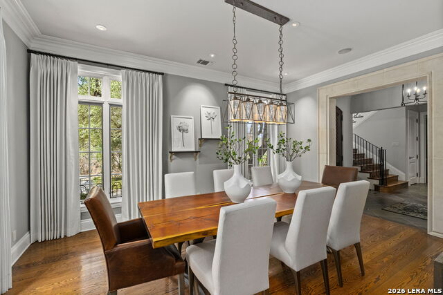 Image 13 of 62 For 829 Contour Drive